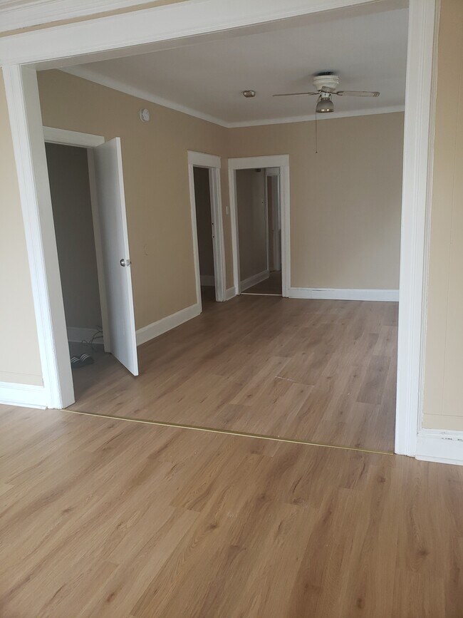 Living Room - 765 Kennedy Blvd