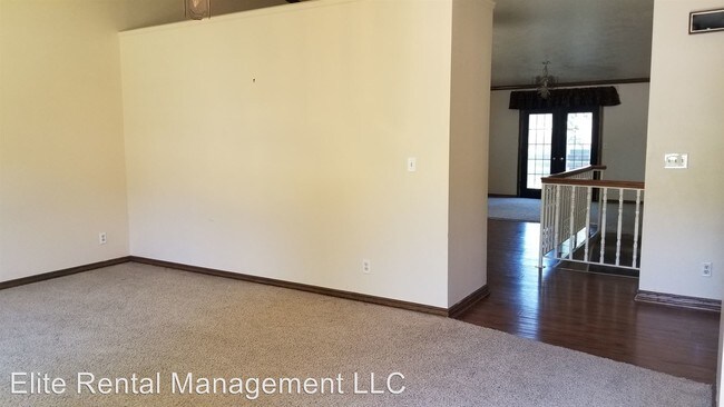 Building Photo - 1447 N 400 E