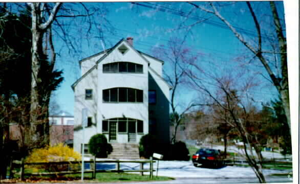 Primary Photo - 100 Old County Rd
