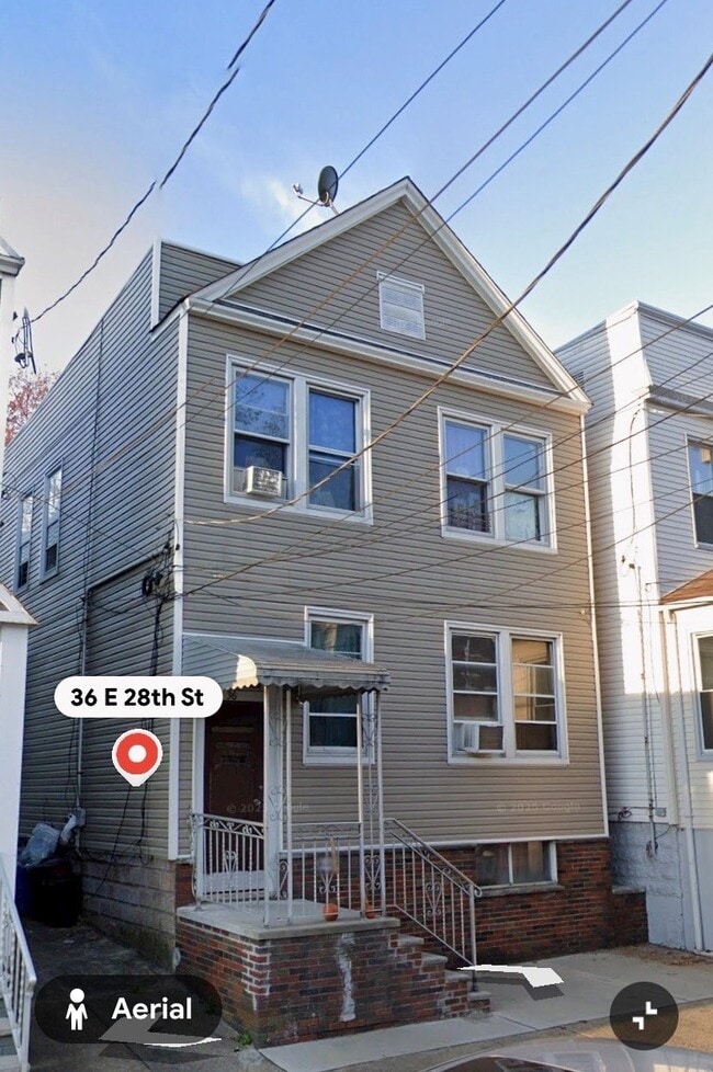Building Photo - 36 E 28th St