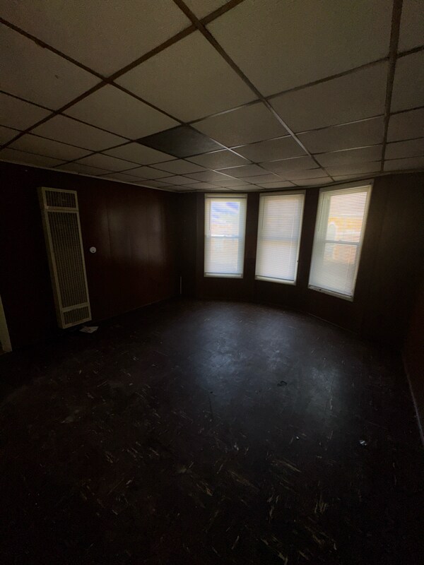 Foto del edificio - 1002 Prouty Ave