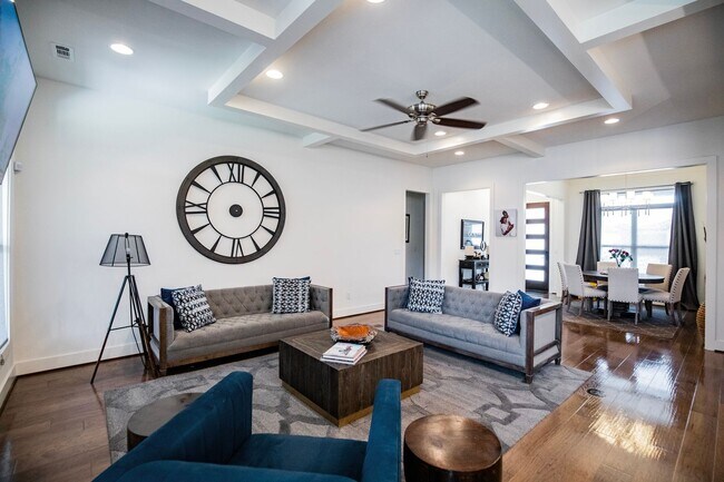 Foto del edificio - 8707 W Flycatcher Pl