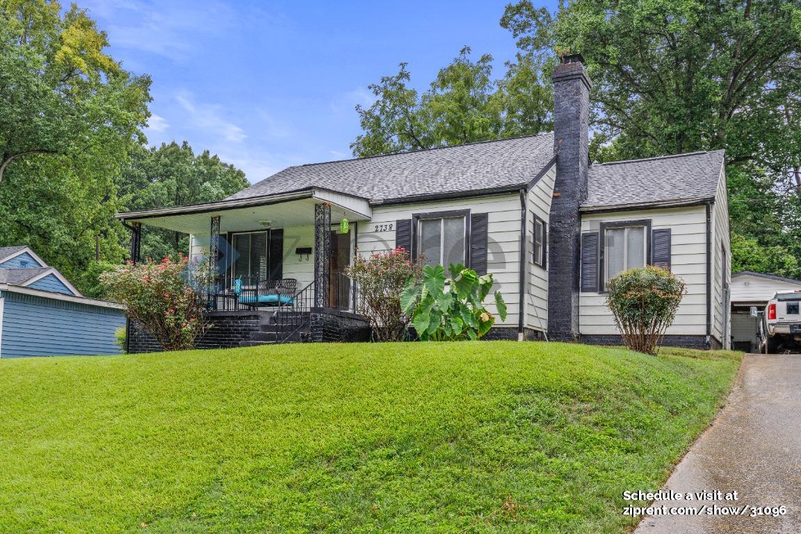 Foto principal - 2738 Revolution Pk Dr