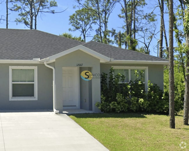 Building Photo - 12007 Henley Ave