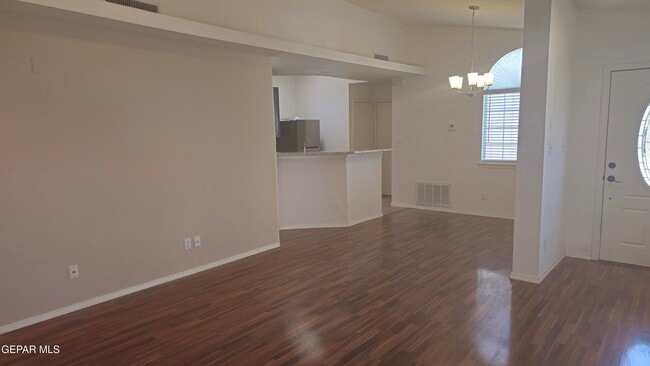 Building Photo - 12372 Tierra Canada Dr