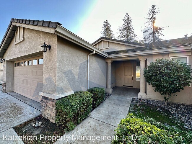 Foto del edificio - 4 br, 2.5 bath House - 2640 Lonnie Beck Way