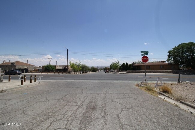 Foto del edificio - 2529 Jackson Ave
