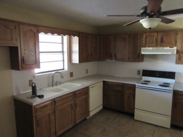 Building Photo - 5333 Benbrook St
