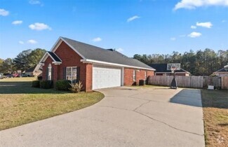 Building Photo - 1803 Collier Way