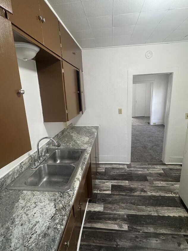 Foto principal - Bluff Street 708-710