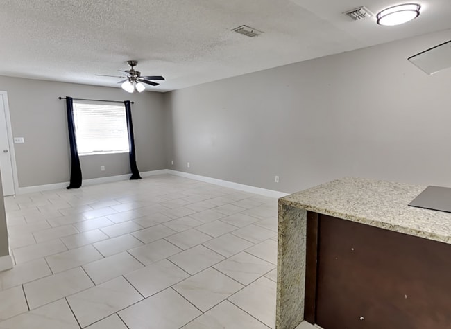 Foto del edificio - 241 W Citrus St