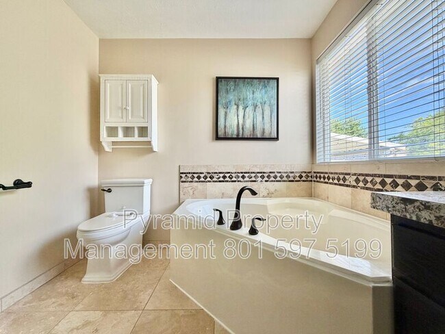 Foto del edificio - 4772 W 9070 S