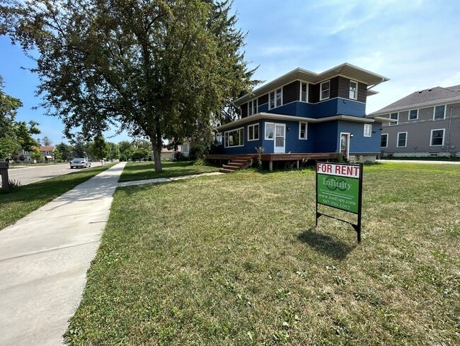 Building Photo - Historical home with beautiful finishes AV...