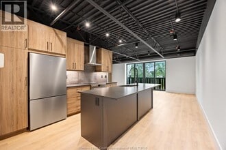 Building Photo - 3850 Dougall Ave