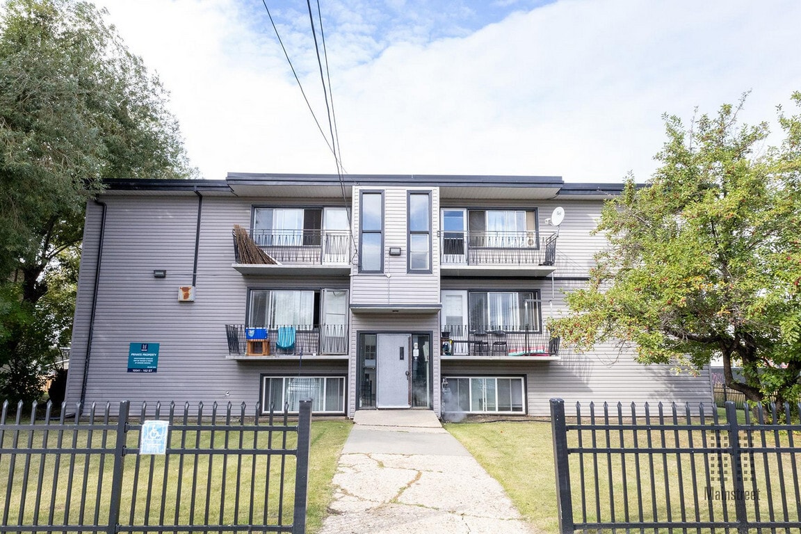 Primary Photo - Aurora Place Apartments