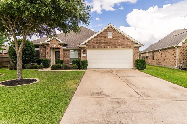 Foto del edificio - 4942 Harbor Glen Ln
