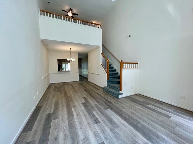 Foto del edificio - 1504 Sawgrass Ln