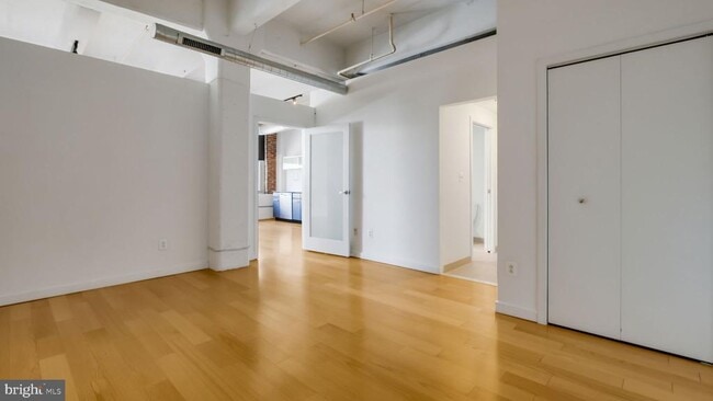 Foto del edificio - 444 N 4th St