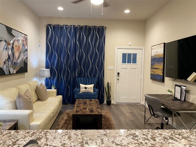 Foto del edificio - 3144 Southmore Blvd