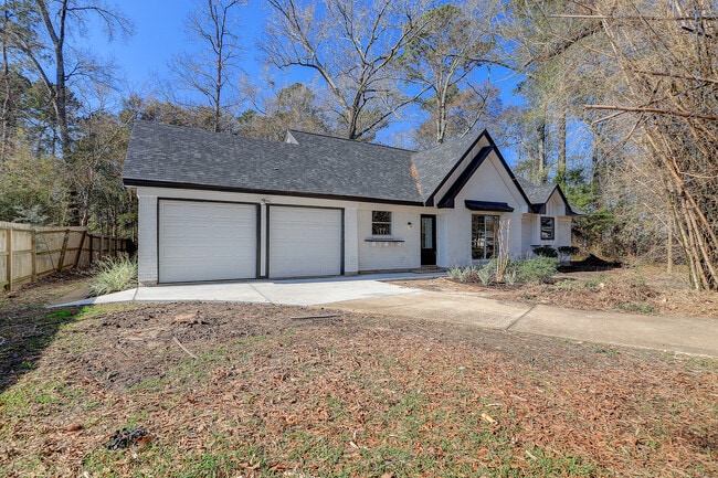 Building Photo - 1707 Lone Eagle Cir