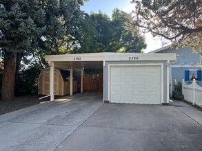 Building Photo - 2702 Parklake Ct