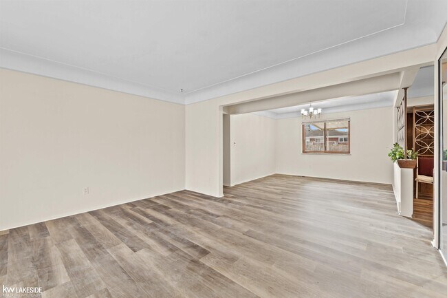 Foto del edificio - 11050 Irene Ave