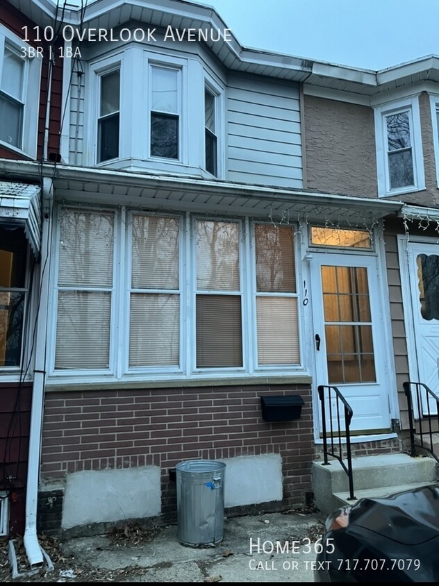 Primary Photo - 3 Bedroom, 1 Bath Townhome
