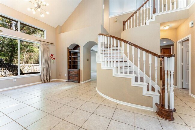 Building Photo - 182 N Wimberly Way