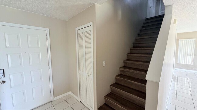 Foto del edificio - 3113 Fairfield Dr