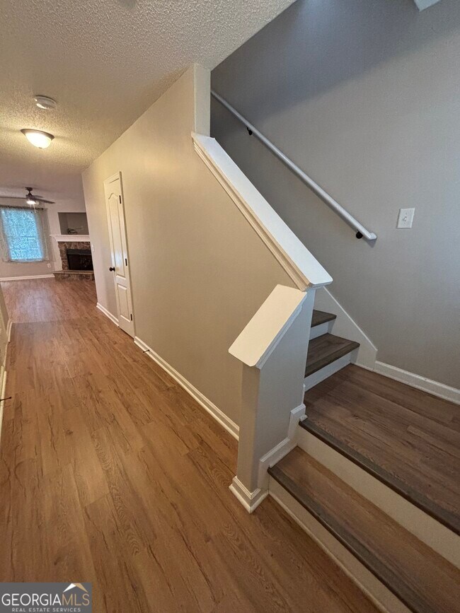 Foto del edificio - 523 Terrapin Ln