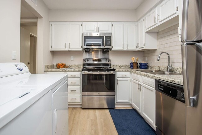 Building Photo - Ashwood Cove