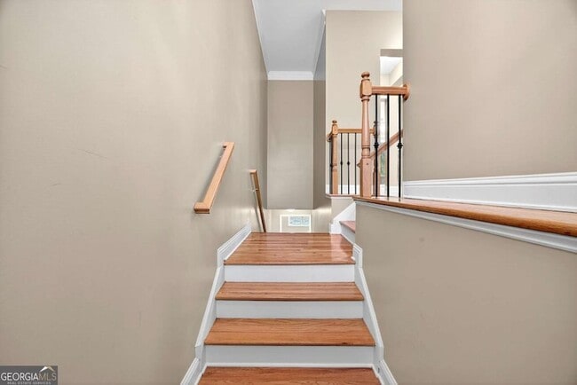 Building Photo - 1222 Creekside Pl SE