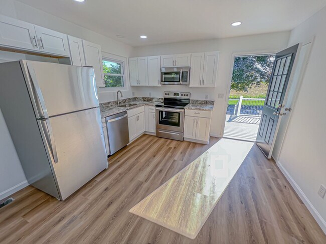 Foto del edificio - Completely Renovated Ranch in Parkland Sch...
