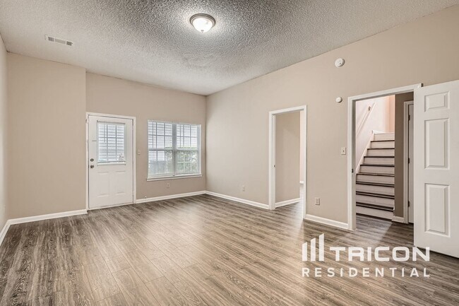 Building Photo - 205 Buffington Dr