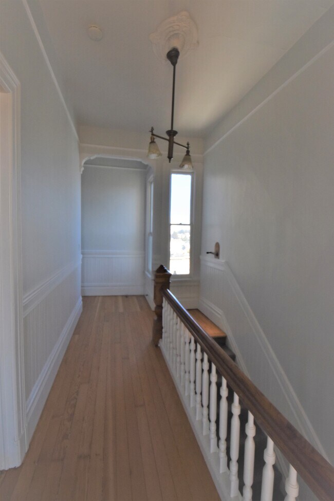 Foto del edificio - 448 Page St