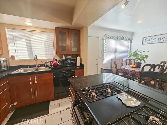 Foto del edificio - 19274 La Puente Rd