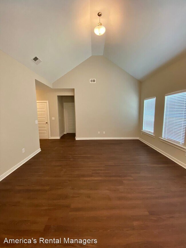 Building Photo - 4 br, 2 bath House - 75 Ballington Way