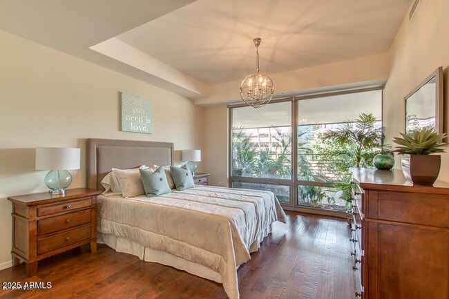 Building Photo - 7161 E Rancho Vista Dr