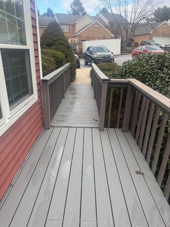 Cubierta delantera - 4193 Nantucket Dr