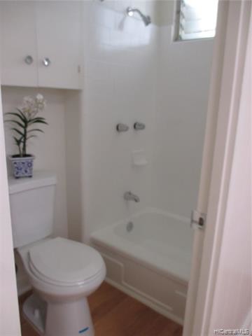 Building Photo - 2338 Young St