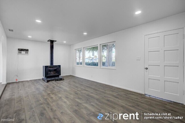 Building Photo - 3 br, 2 bath House - 16602 Mulvane St, La ...