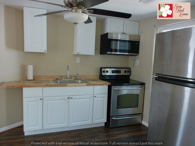 Foto del edificio - 108 Jamestown Rd