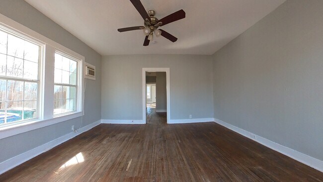 Foto del edificio - 540 Kayton Ave