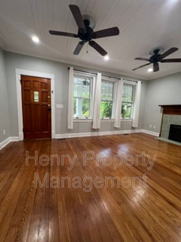 Foto del edificio - 309 Williams St