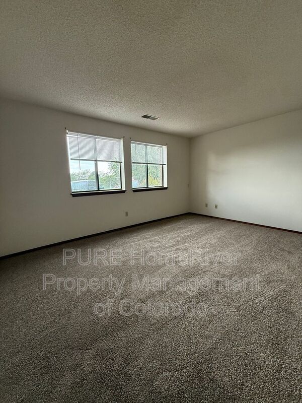 Building Photo - 1122 Yuma St