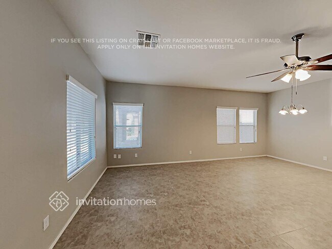 Building Photo - 18531 W Sunbelt Dr