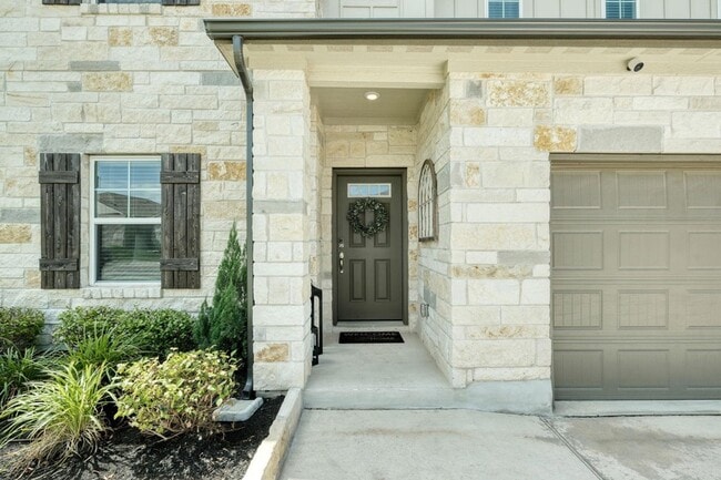 Foto del edificio - 636 Wild Spur Ln