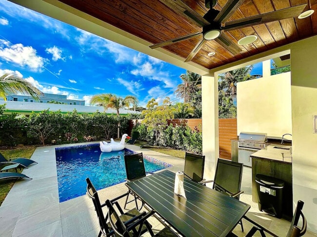 Foto del edificio - 549 NE 14th Ave