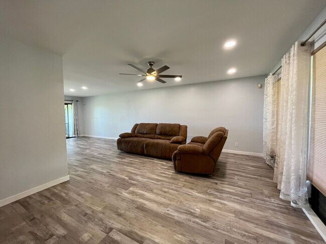 Building Photo - Wailuna: 3 Bed, 2.5 Bath Townhome w/ 2 Car...