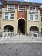 Building Photo - 10885 NW 89th Terrace
